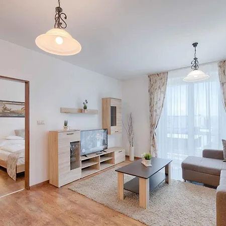Lejlighedshotel In - Balaton 49196 Hévíz